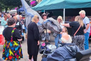 Dino on High St